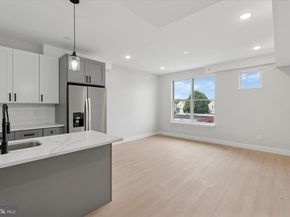 518 W Susquehanna Avenue, Philadelphia PA 19122