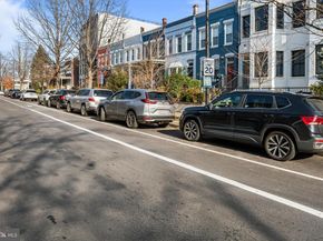 270 15TH Street SE 301, Washington DC 20003