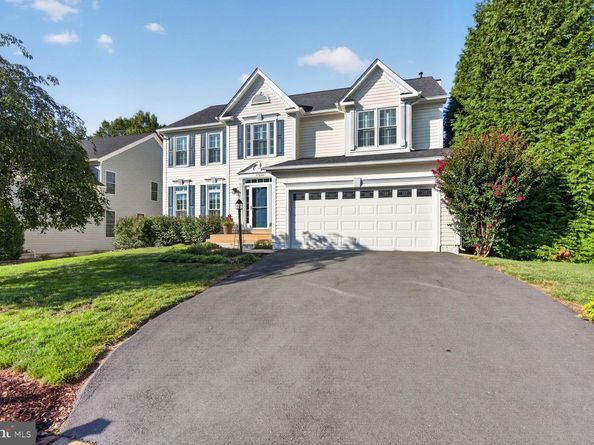 47638 Rhyolite Place, Sterling VA 20165