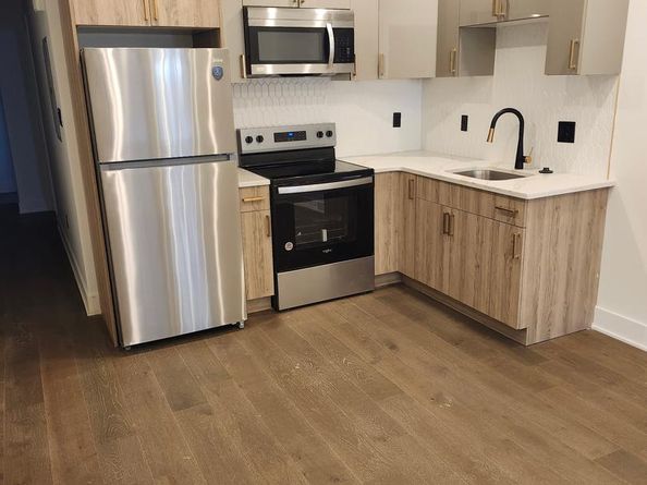 219 W Queen Lane, Philadelphia PA 19144