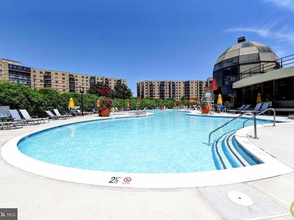 8340 Greensboro Drive 923, Mclean VA 22102