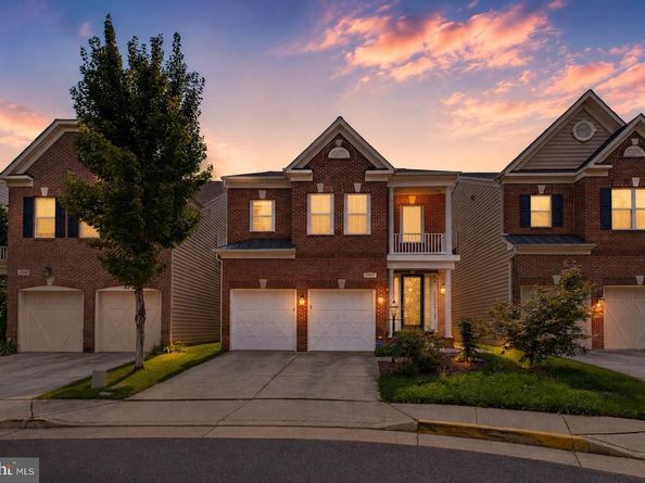 2507 Deer Wood Court, Oak Hill VA 20171