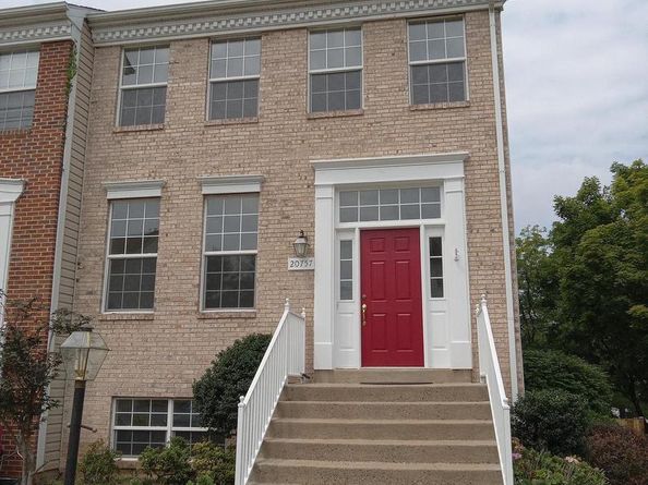 20757 Hollow Falls Terrace, Sterling VA 20165