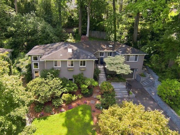 3080 N Oakland Street, Arlington VA 22207