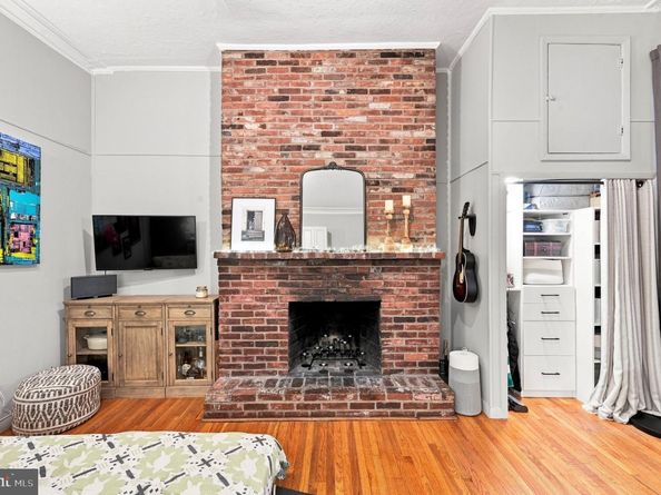 265 S 9TH 1M, Philadelphia PA 19107
