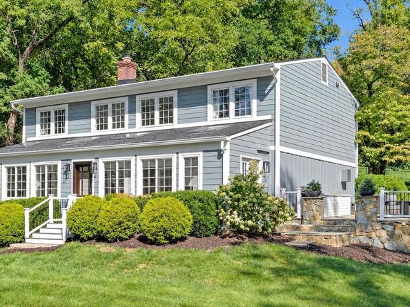 1048 Bellview Road, Mclean VA 22102