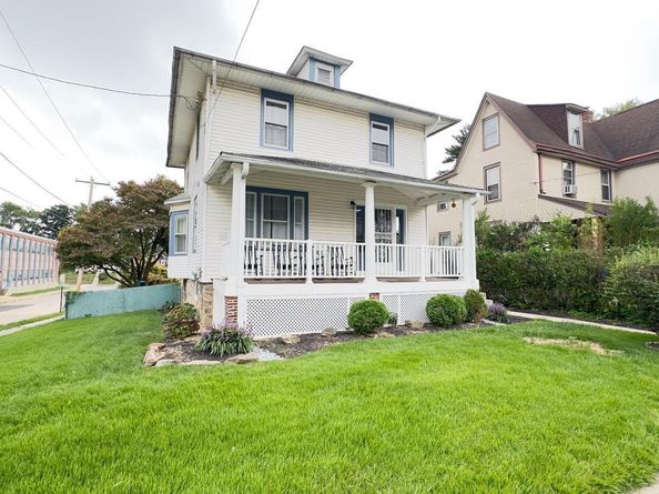 700 10TH Avenue, Prospect Park PA 19076