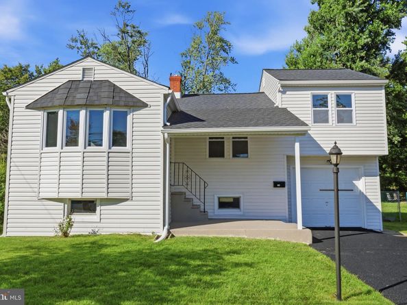 110 Elmwood Avenue, Feasterville Trevose PA 19053