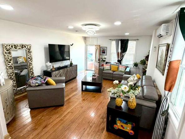 4628 Milnor Street, Philadelphia PA 19137