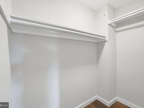 8003 Chanute Place 8, Falls Church VA 22042
