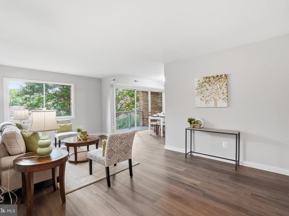 8003 Chanute Place 8, Falls Church VA 22042