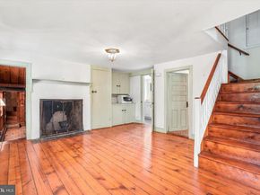 1271 Byberry Road, Huntingdon Valley PA 19006