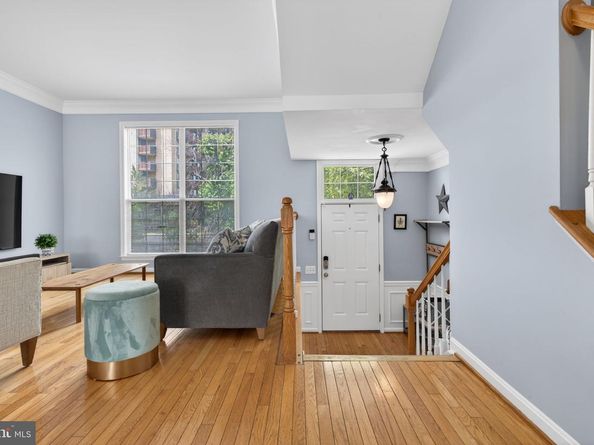 6006 Lincolnia Road, Alexandria VA 22312
