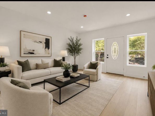 4924 7TH Street NW, Washington DC 20011