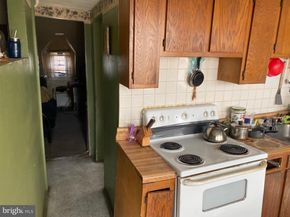 4908 Arch Street, Philadelphia PA 19139