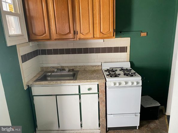 4908 Arch Street, Philadelphia PA 19139
