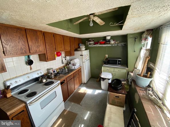 4908 Arch Street, Philadelphia PA 19139