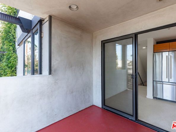 1113 ELECTRIC Avenue 1, Venice CA 90291