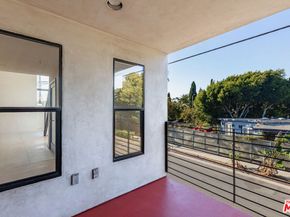 1113 ELECTRIC Avenue 1, Venice CA 90291