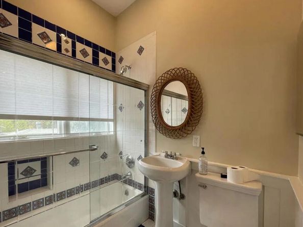 722 Palms Boulevard, Venice CA 90291