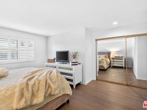 848 Lincoln Boulevard N, Santa Monica CA 90403