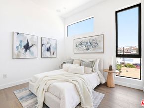 1/2 Veteran Avenue, Los Angeles CA 90025