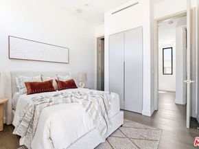 1/2 Veteran Avenue, Los Angeles CA 90025