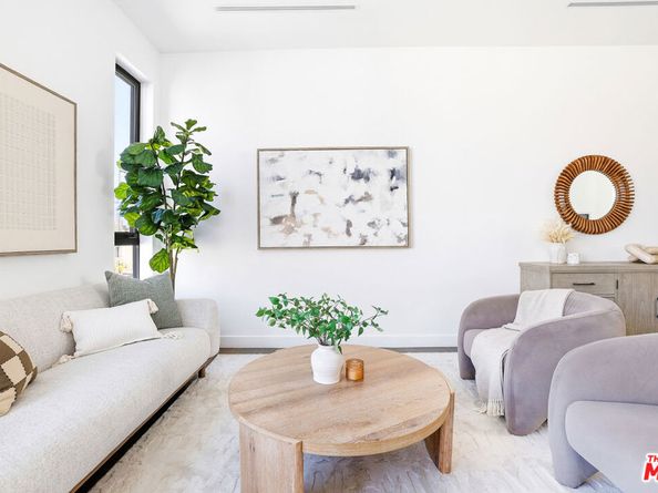 1/2 Veteran Avenue, Los Angeles CA 90025