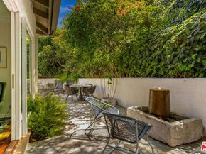 7218 La Presa Drive, Los Angeles CA 90068