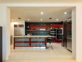 9229 Robin Drive, Los Angeles CA 90069