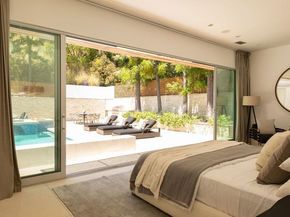 9229 Robin Drive, Los Angeles CA 90069