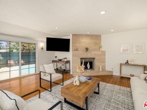 9134 Swinton Avenue, North Hills CA 91343