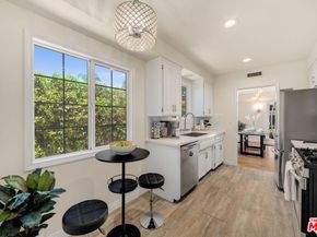 9134 Swinton Avenue, North Hills CA 91343