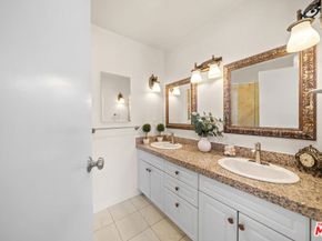 527 W Harvard Street 4, Glendale CA 91204