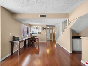 527 W Harvard Street 4, Glendale CA 91204