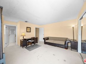 527 W Harvard Street 4, Glendale CA 91204