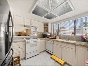 527 W Harvard Street 4, Glendale CA 91204