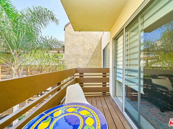 320 S Ardmore Avenue 323, Los Angeles CA 90020