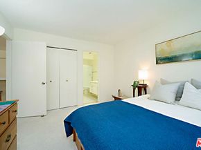 320 S Ardmore Avenue 323, Los Angeles CA 90020