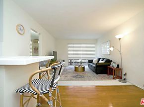 320 S Ardmore Avenue 323, Los Angeles CA 90020