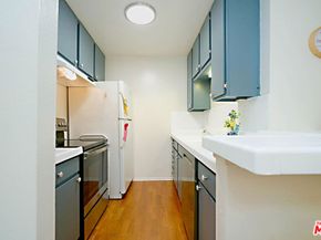 320 S Ardmore Avenue 323, Los Angeles CA 90020