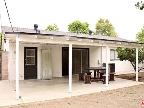 20158 Gresham Street, Winnetka CA 91306