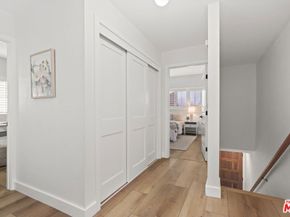 1049 16th Street 5, Santa Monica CA 90403