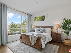 1912 W Liberty Court, Los Angeles CA 90026