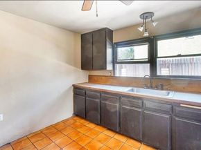 2010 E 122nd Street, Compton CA 90222