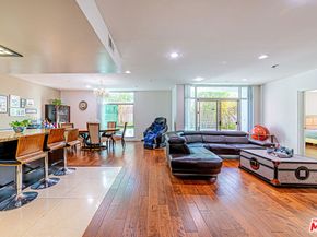 332 S Oxford Avenue 106, Los Angeles CA 90020