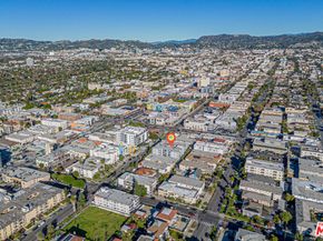 332 S Oxford Avenue 106, Los Angeles CA 90020