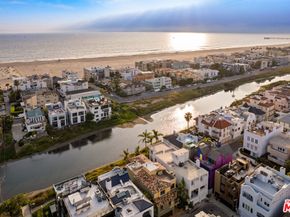 110 Topsail Mall, Marina Del Rey CA 90292