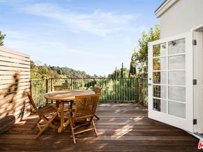 2745 La Cuesta Drive, Los Angeles CA 90046