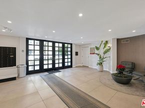 120 N Swall Drive 306, Los Angeles CA 90048